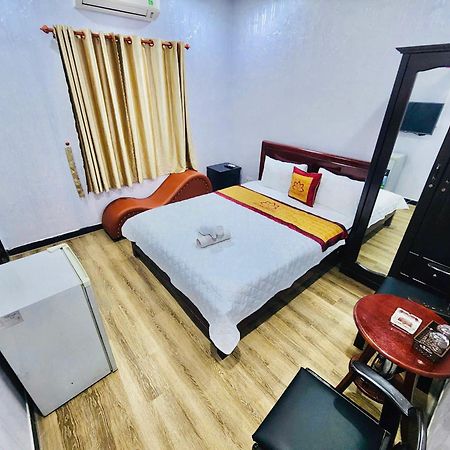 فندق Khach San Sao Mai مدينة هوشي منه المظهر الخارجي الصورة